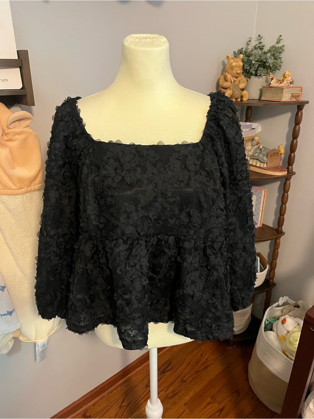 Arula Black Floral Textured Top Size A